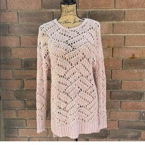 Universal Thread Light Pink Crochet Sweater Over Sized Hi-Low Size Medium NWOT